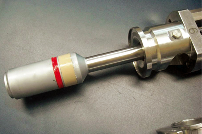 Piston avec palier lisse iglidur® dans une installation de conditionnement