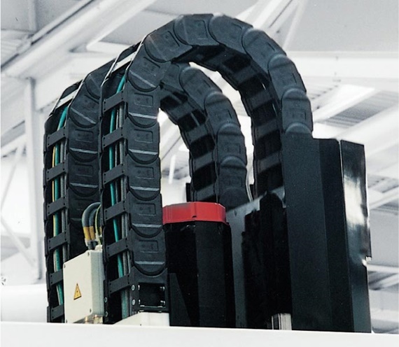 horizontal cable carrier