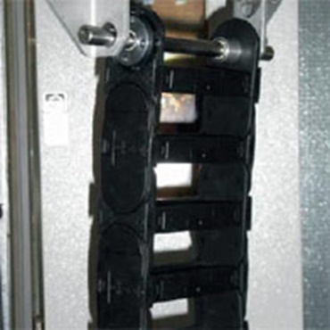 E4.1 durante una prova di trazione nella macchina per prova Zwick