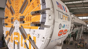 tunnel drilling machine