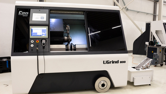 Macchina utensile UGrind 800 DD