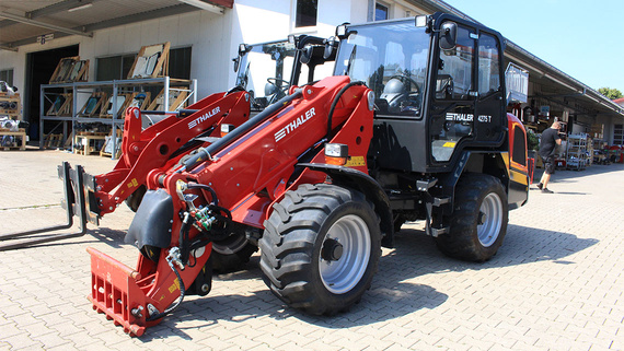 Thaler's farm loaders