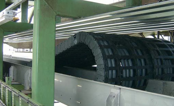 Gru ship-to-shore con readychain