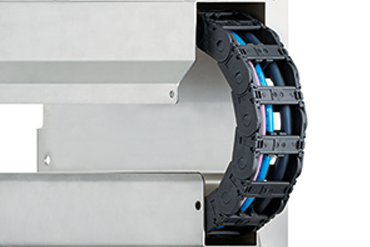 Sistema di alimentazione di energia chiuso per lunghe corse