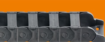 Chaînes porte-câbles de taille moyenne