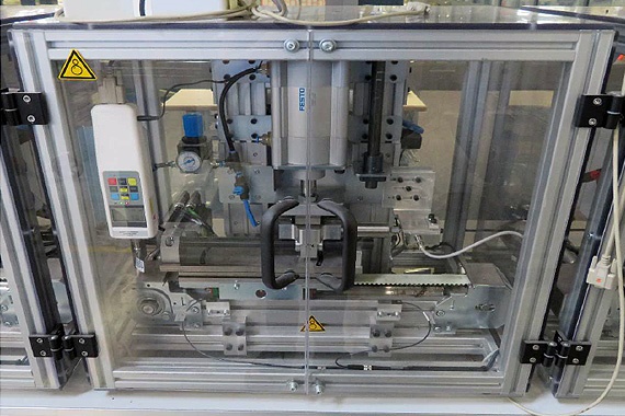 Banco di prova 5:1 con movimento lineare