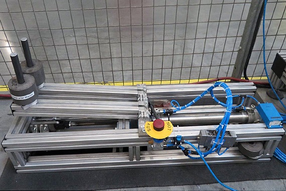 Banco di prova per corsa lunga lineare