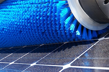 Macchina per la pulizia di pannelli fotovoltaici