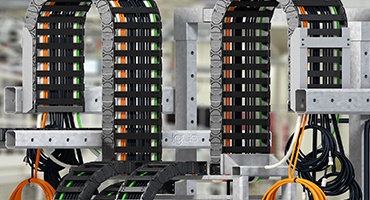 Modules de guidage de l´énergie readychain® prêts à raccorder, direct fabricant