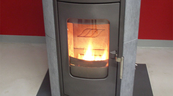 Polymer ball bearings in the pellet stove